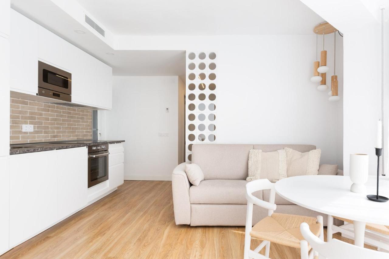 Wow Apartments By Olala Homes L’Hospitalet de Llobregat Exterior foto